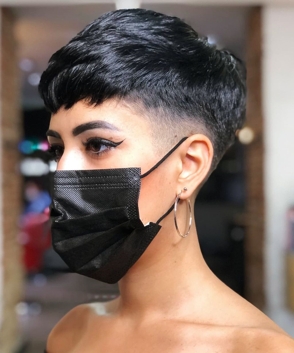 Women’s Short Shiny Black Undercut